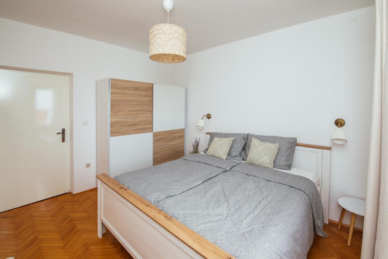 Apartment Michelin Primošten Екстериор снимка